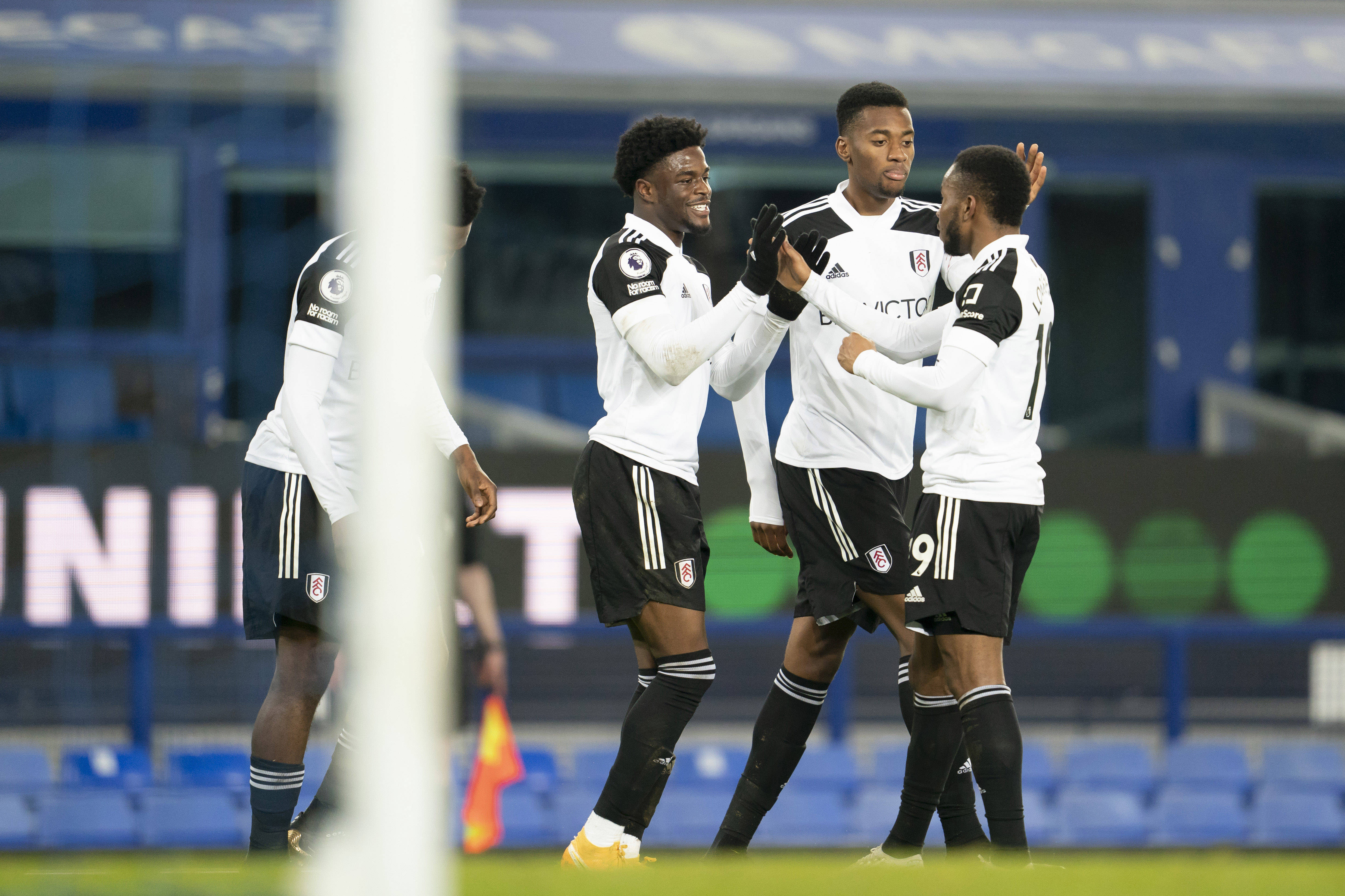 DB电竞官网平台-关于谢菲联主场告捷,实力逐渐显露的信息