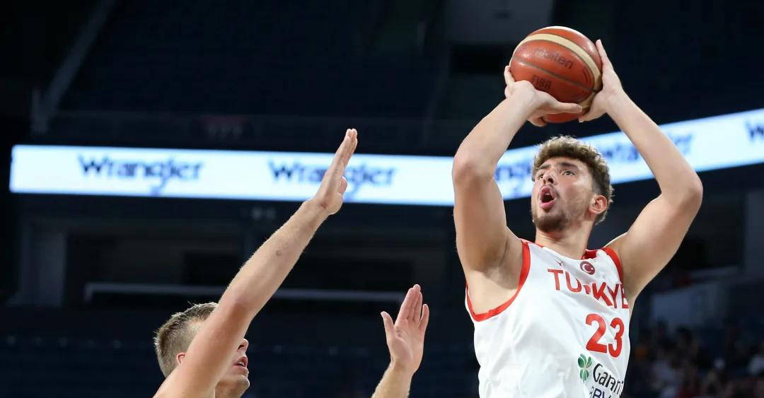 DB电竞平台登录-土耳其男篮横扫尼日利亚男篮,波尔津吉斯关键制胜的简单介绍