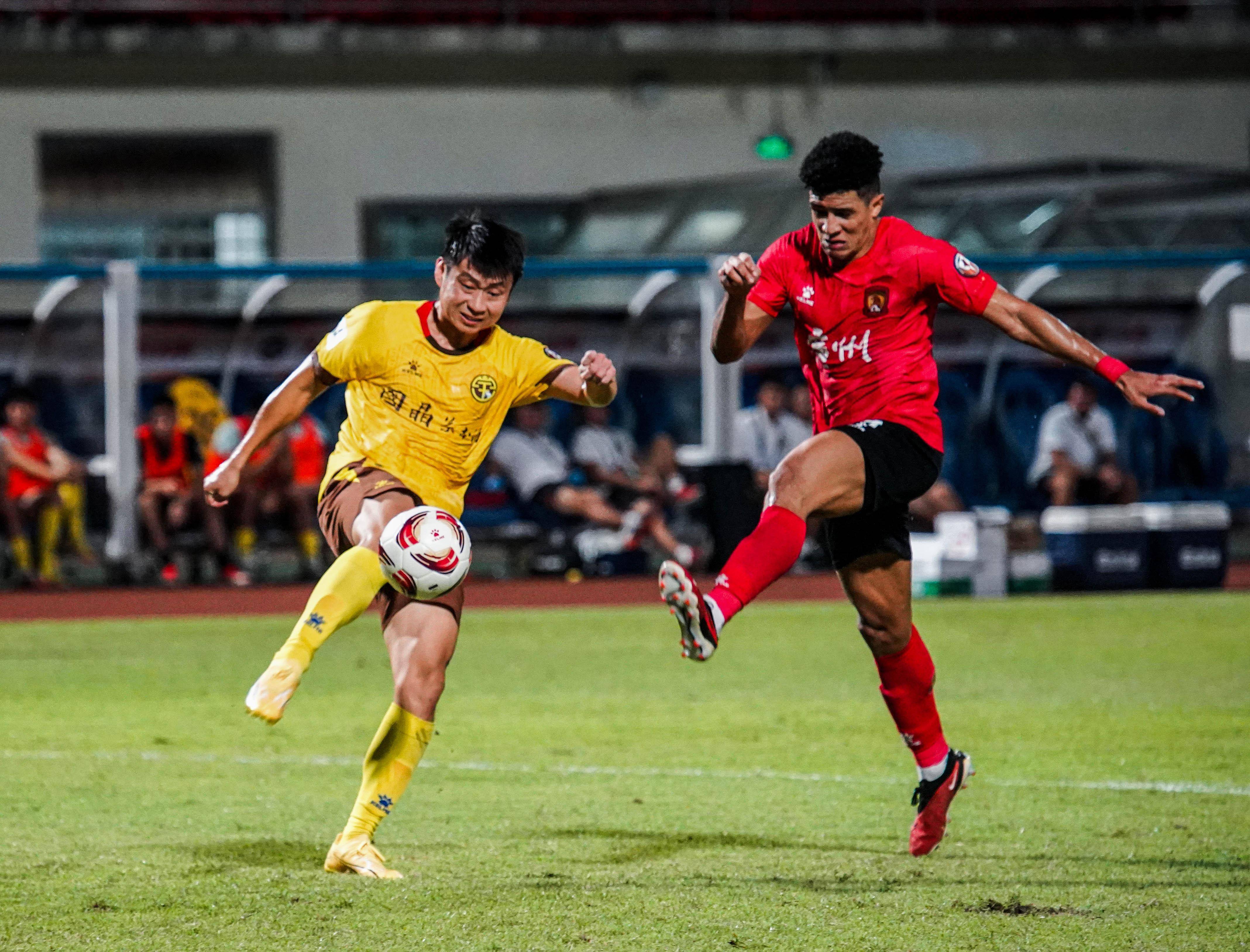 沃尔夫斯堡主力伤愈复出，对球队士气提振的简单介绍